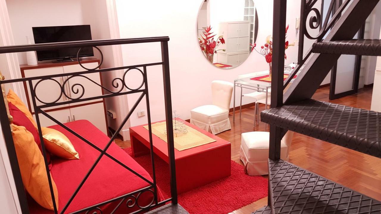 Il Salotto Di Nonna Cornelia 2 Hotel Naples Luaran gambar