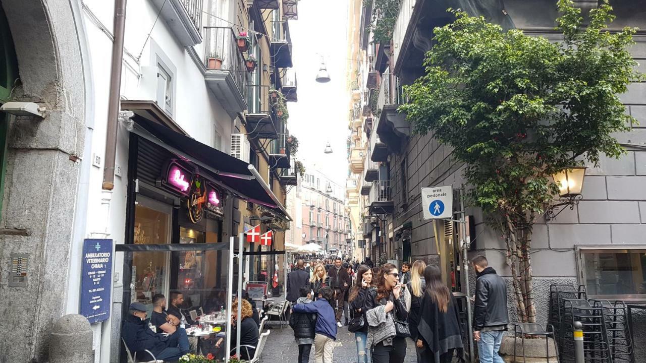 Il Salotto Di Nonna Cornelia 2 Hotel Naples Luaran gambar